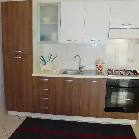 Casa Margherita Piano Primo 公寓